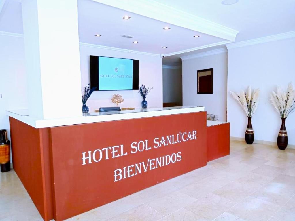 Hotel Sol Sanlucar Sanlúcar la Mayor المظهر الخارجي الصورة