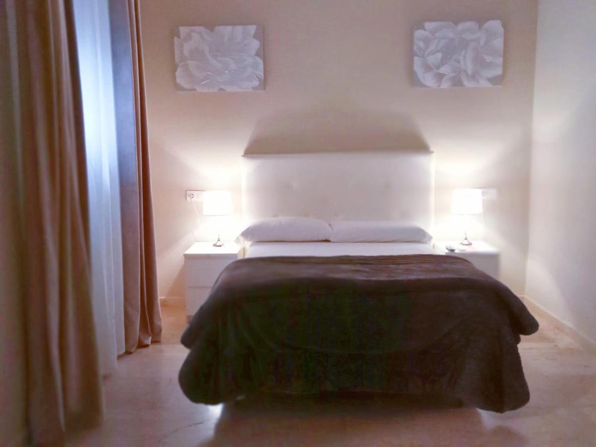 Hotel Sol Sanlucar Sanlúcar la Mayor المظهر الخارجي الصورة