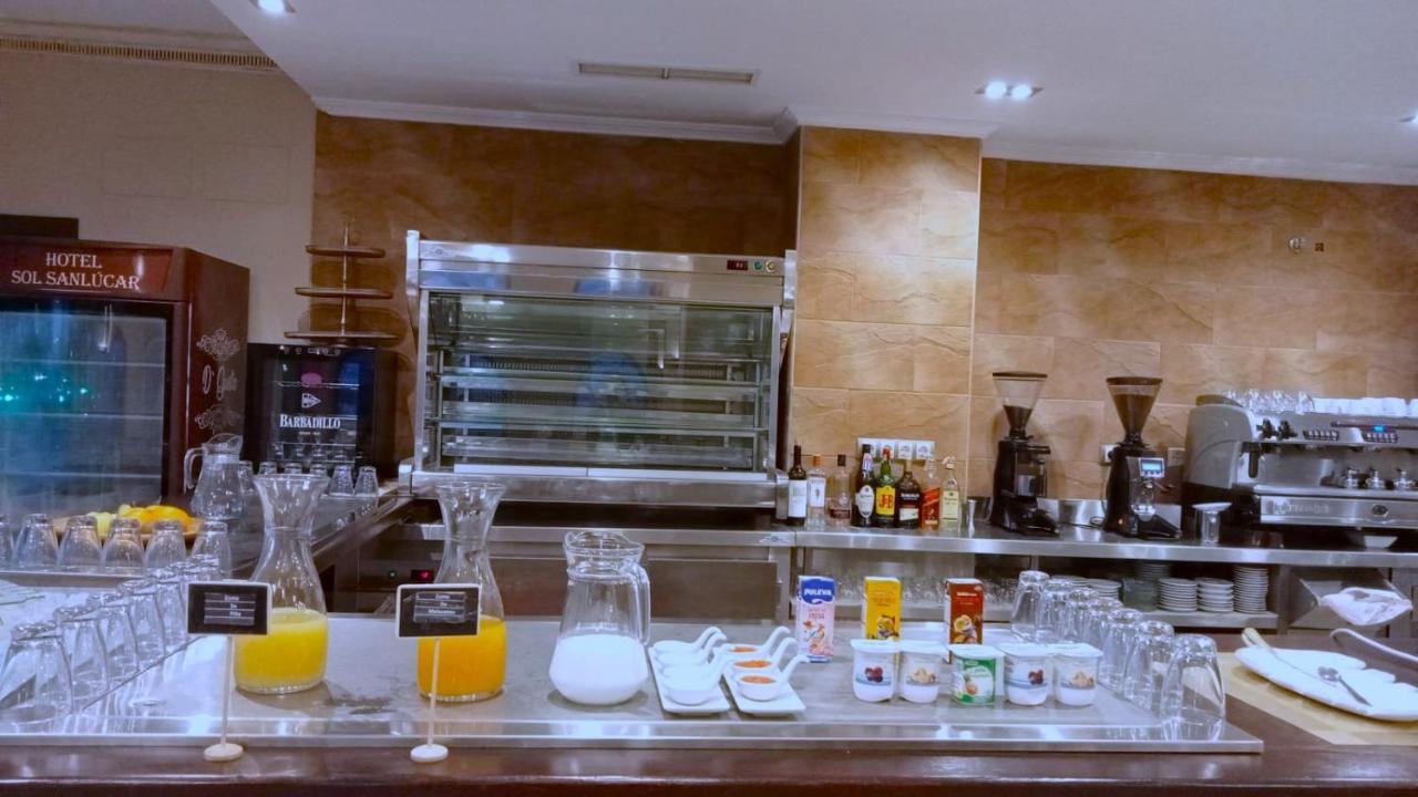 Hotel Sol Sanlucar Sanlúcar la Mayor المظهر الخارجي الصورة