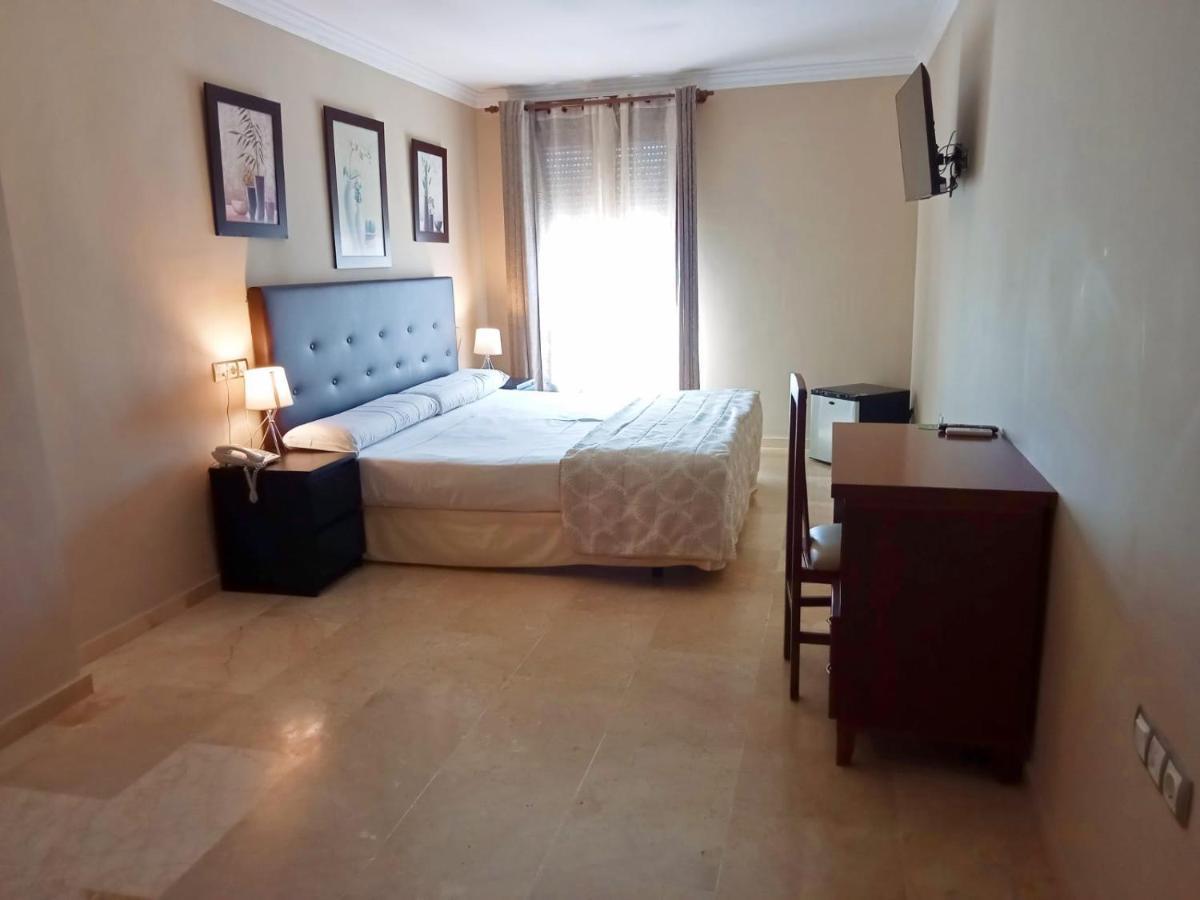 Hotel Sol Sanlucar Sanlúcar la Mayor المظهر الخارجي الصورة